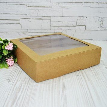 Коробка д. макаронс 205х200х50 з вікном КРАФТ