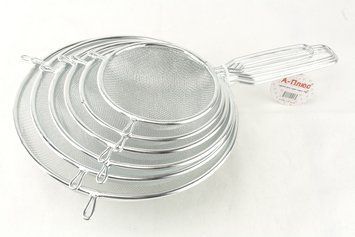 Сито з нерж. ручкою з 2 вушками Д20см