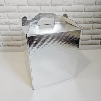 Коробка д. торту 300х300х250 СРІБНА