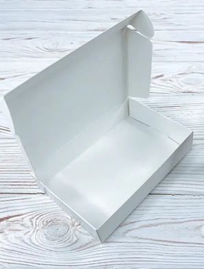 Коробка д. пряників 150х100х30 закрита БІЛА