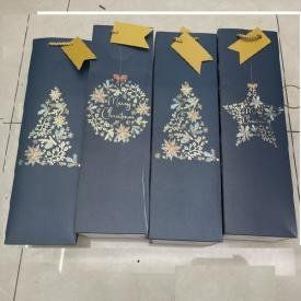 Пакет подар. 12х36х9см MERRY CHRISTMAS для пляшки