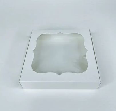 Коробка д. пряників 150х150х30 з фігурн. вікном БІЛА